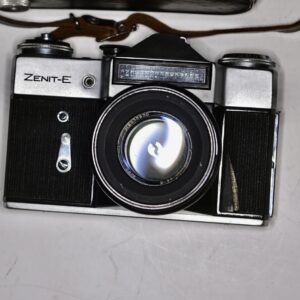 ZENIT E 58 2,8  (reflex n°1)